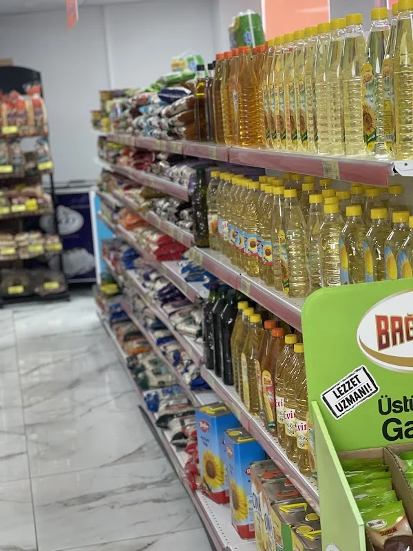 Marona Supermarket - Fuwayrit, Al Shamal